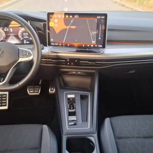 VW Golf 8 2.0 TDI | DSG | navigacija | kamera | LED