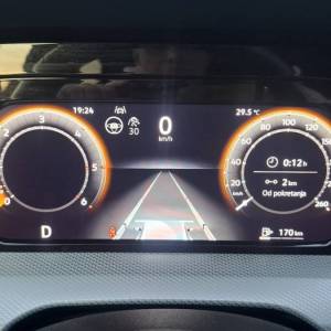 VW Golf 8 2.0 TDI | DSG | navigacija | kamera | LED