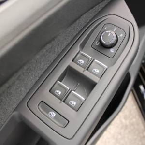VW Golf VIII 2.0 TDi DSG *LED, NAVIGACIJA, KAMERA*