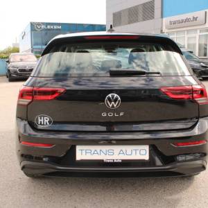 VW Golf VIII 2.0 TDi DSG *LED, NAVIGACIJA, KAMERA*