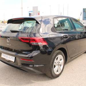 VW Golf VIII 2.0 TDi DSG *LED, NAVIGACIJA, KAMERA*