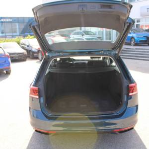 VW Passat Variant 2.0 TDi DSG *LED, NAVIGACIJA*