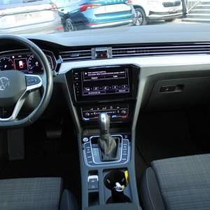 VW Passat Variant 2.0 TDi DSG *VIRTUAL, LED, NAVIGACIJA*