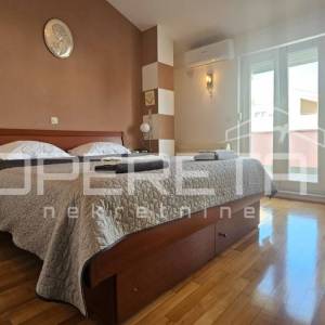 Zadar, Diklovac – 4-sobni stan s pogledom na more