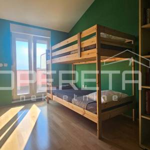 Zadar, Diklovac – 4-sobni stan s pogledom na more