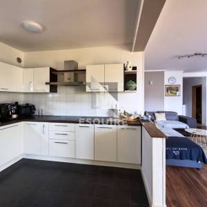 ZADAR - DIKLOVAC dvosoban stan na 1. katu, pogled na more - 80m2