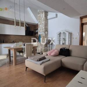 Zadar, Maslenica, kuća, 251 m2, 3 min. do plaže