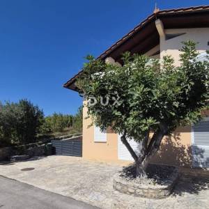 Zadar, Maslenica, kuća, 251 m2, 3 min. do plaže