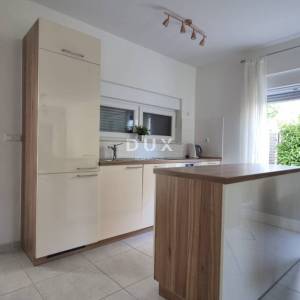 Zadar, Sukošan, kuća, 112,25 m2, 1. red do mora