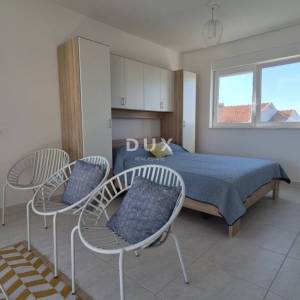 Zadar, Sukošan, kuća, 112,25 m2, 1. red do mora