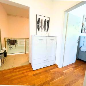 Zagreb, Borčec, dvoetažan četverosoban stan 116 m2 s privatnim vrtom 390 m2 + 2 PM