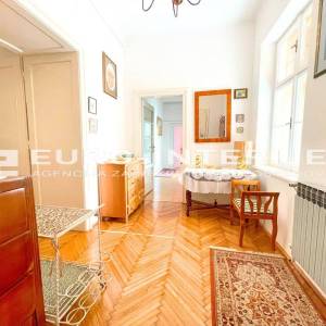 Zagreb Centar Medulićeva ul. trosoban stan 94 m² + GM