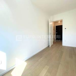 Zagreb, Gajnice, novogradnja (2025.) trosoban stan površine 58 m2 + PM