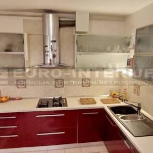 Zagreb, Stenjevec, Gospodska ul., četverosoban stan 113 m² + PM