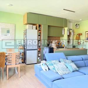 Zagreb Stenjevec Samoborska cesta dvosoban stan NKP 55,36 m² parking