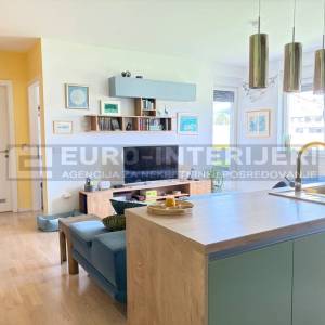 Zagreb Stenjevec Samoborska cesta dvosoban stan NKP 55,36 m² parking