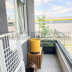 Zagreb Stenjevec Samoborska cesta dvosoban stan NKP 55,36 m² parking