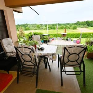 Zagreb/Horvati/vila 440m2sa 1908m2 okućnice/komplet namješteno i opremljeno/PRILIKA!