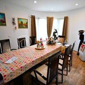 Zagreb/Horvati/vila 440m2sa 1908m2 okućnice/komplet namješteno i opremljeno/PRILIKA!