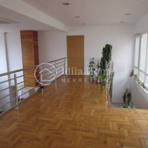 Zagreb/Horvati/vila 440m2sa 1908m2 okućnice/komplet namješteno i opremljeno/PRILIKA!
