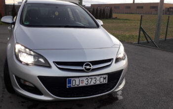 Opel Astra J Sport Tourer 1.7 CDTI 110KS 1.VL.SERV,LED,NAVI 2014.