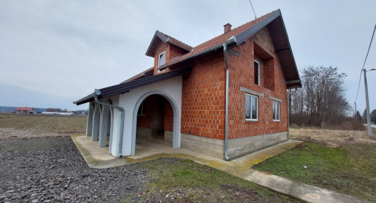 Nova kuca u selu Novaki kod Slatine