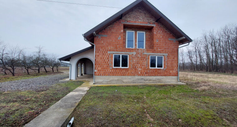 Nova kuca u selu Novaki kod Slatine