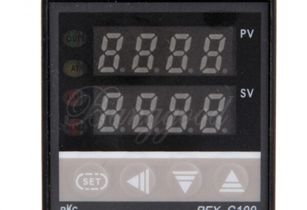 Digitalni termostat REX-C100 220V PID sa sondom 400+C