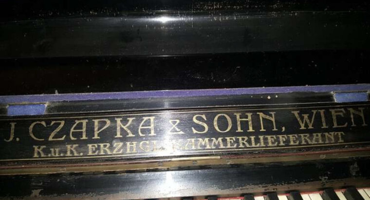 Klavir 1920G