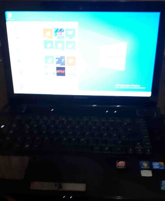 Lenovo IdeaPad Y560 Notebook 15,6″ | CPU i7 | 4GB RAM NOVA BATERIJA