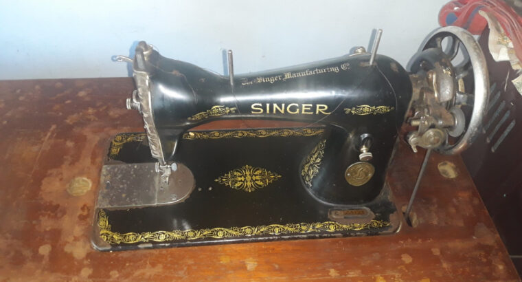 Prodajem Singer šivaću mašinu