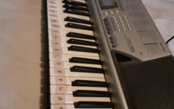 Prodajem klavijaturu Casio CTK-496. 095-5664-741