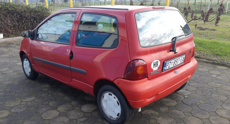 Prodaje se Renault Twingo 1.2