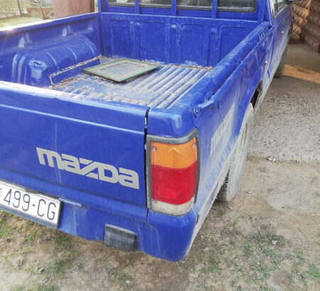 MAZDA B2500