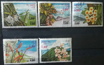 Mark LOT br. 30 – LAOS –  cvijeće 1983