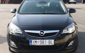 Opel astra 1.4 turbo benzin LPG