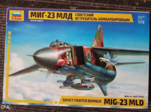 Maketa avion MiG -23 Flogger MiG-23 Mikoyan i Gurevič MiG