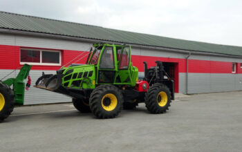 Šumski traktor ORVEX LT 100 H