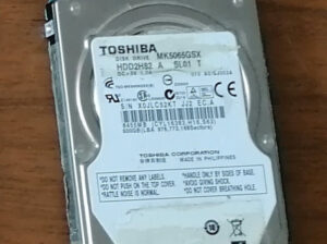 TOSHIBA 2,5 MK6459GSX(B), 500GB (83)