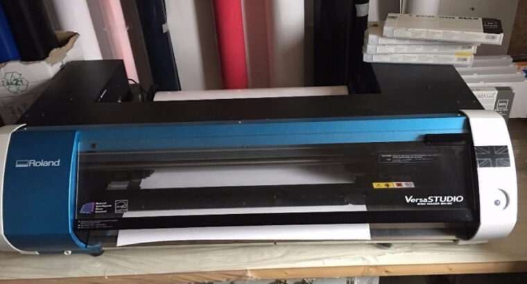 Roland VersaSTUDIO BN-20 Desktop Inkjet Printer/Cutter