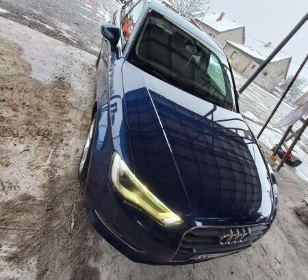 Audi A3 Sportback S-Tronic 2.0 TDI kao nov 2014 g.