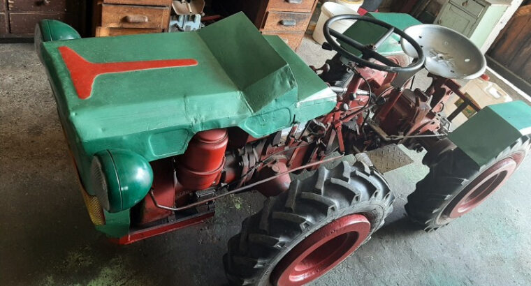 Traktor Tomo Vinković 18PS sa prikolicom