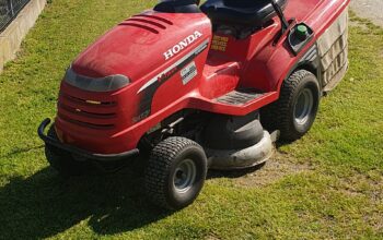 Traktor kosilica Honda 2417 v-twin