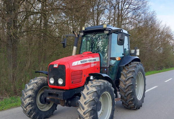 Traktor Massey Ferguson 4455