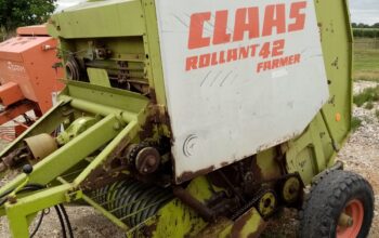 Rolo balirka Claas Rollant 42 Farmer