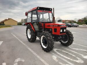 Traktor Zetor 6045
