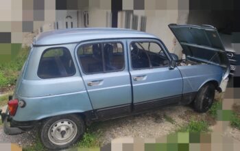 Prodajem Renault 4 gtl 1991 g pogodan za Oldtimera