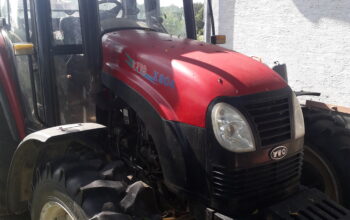 Traktor YTO X804