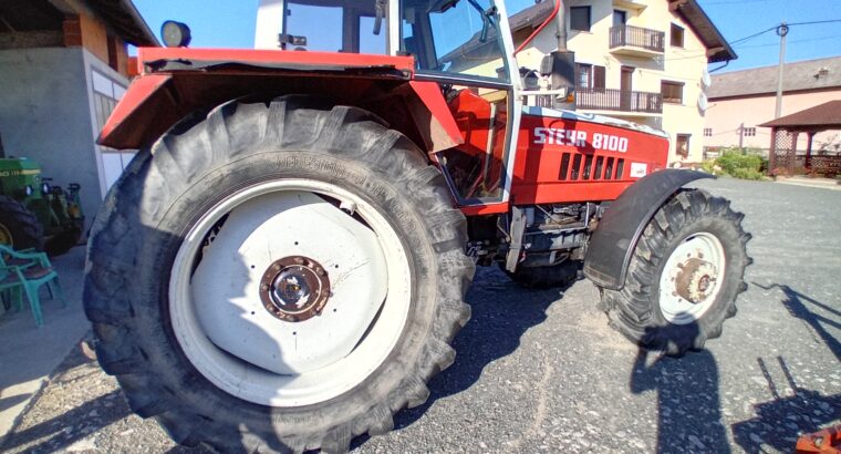 Traktor Steyr 8100