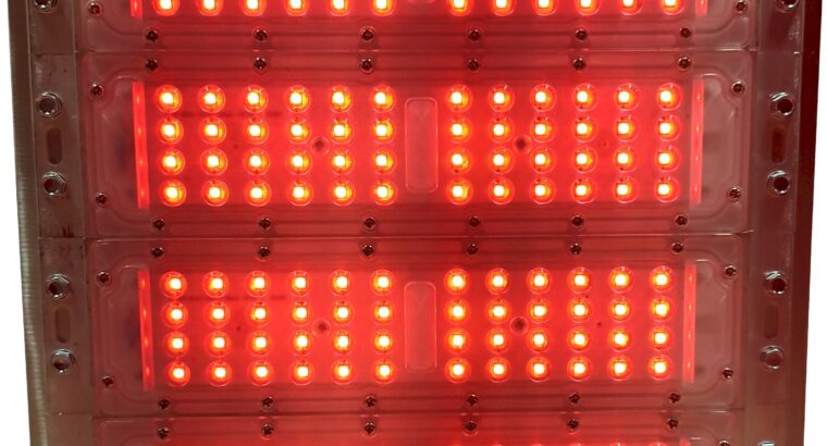 RGB LED REFLEKTORI 200W BEZ ILI S DALJINSKIM UPRAVLJANJEM (200€-300€)